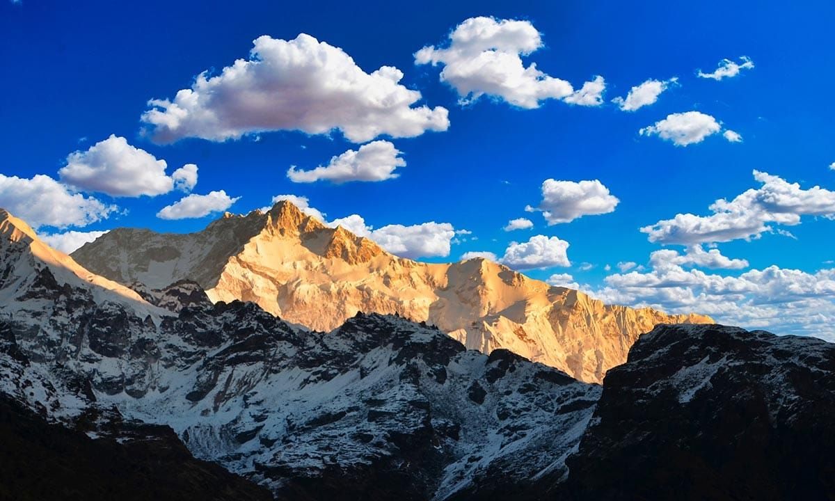 Kanchenjunga North & South — photograph 1